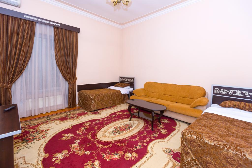 Araz Hotel Баку Экстерьер фото