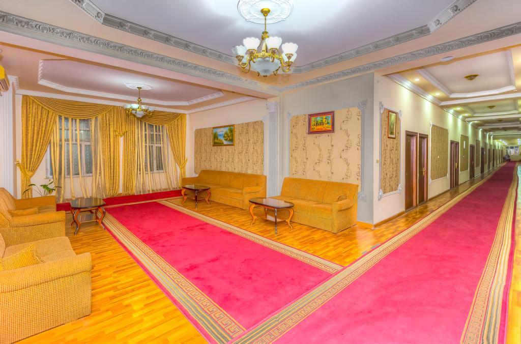 Araz Hotel Баку Экстерьер фото